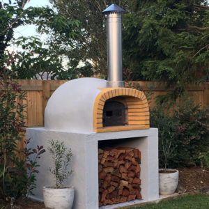Calabrian-Pizza-Oven