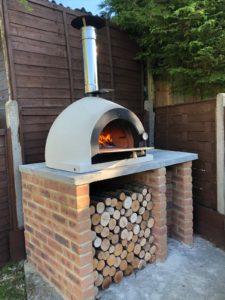 Royal Wood Fired Pizza Oven - Pizza Ovens Australia | Wide Range Of ...